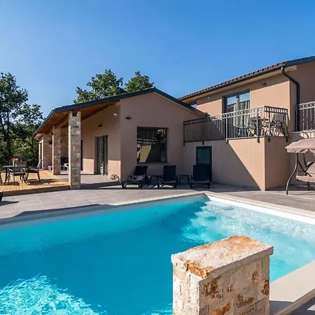 Gloria Comfortable Holiday וילה Marčana
